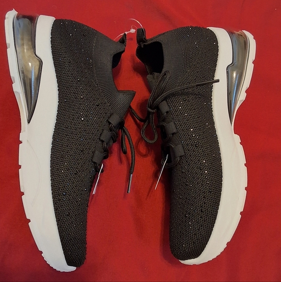 Sport, NWT, 7.5, Woman's Black Embellished Tennis Shoes - Picture 9 of 9